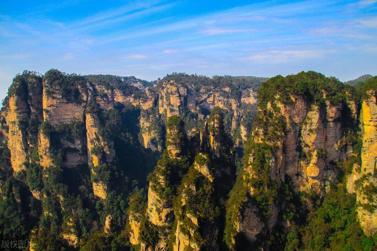 去湖南张家界旅游团报价5日游，一家人去张家界旅游攻略自由行五天