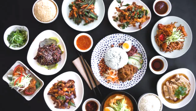 马来西亚菜（英文：malaysian cuisine），主要分类为：马来菜、中国菜、印度