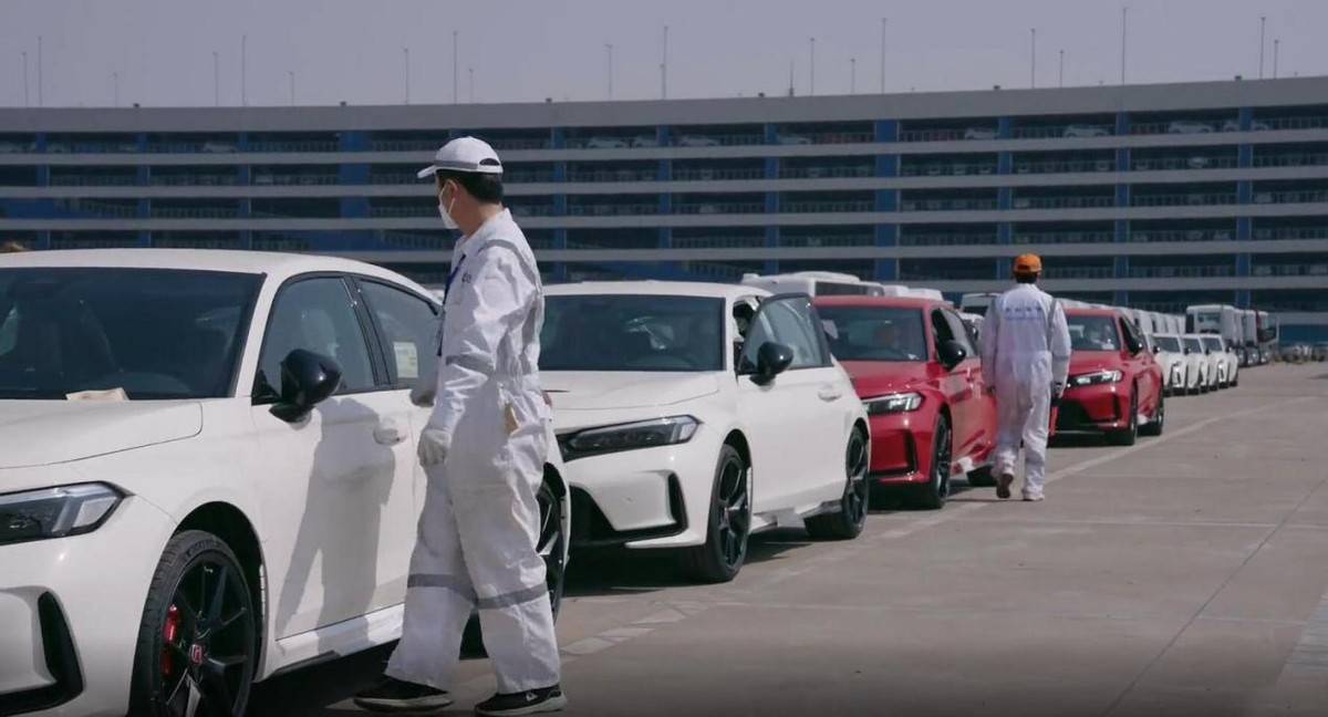 原创
                好消息！思域TYPE R价格降了，网传优惠8万，实际真能降5万