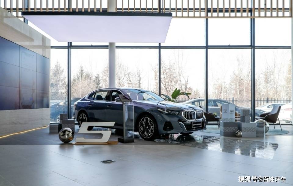168赛车原创
                没有炼狱式测试，何谈豪华级宝马？全新BMW5系品鉴！