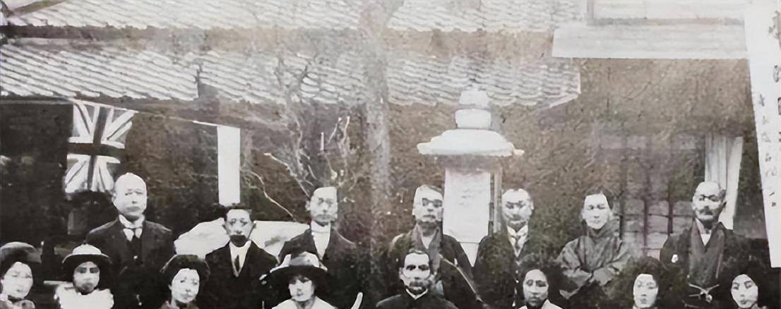 原创明末第一将，全家47口被清军灭门，300年后他子孙把溥仪赶出皇宫