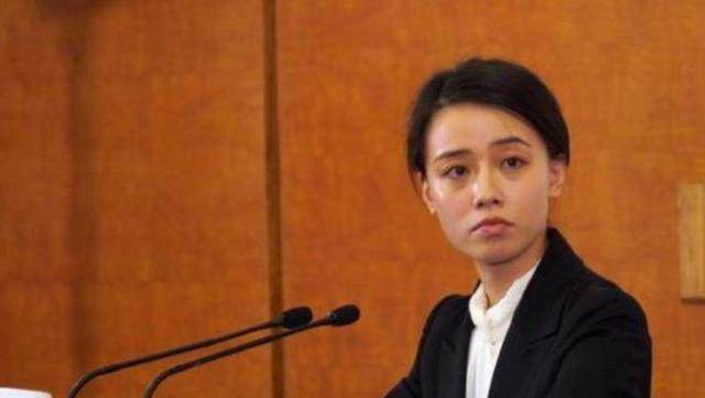 “女神”翻译米乐 M6官姚梦瑶：从小立志不懈努力可以靠颜值非要靠才华(图1)