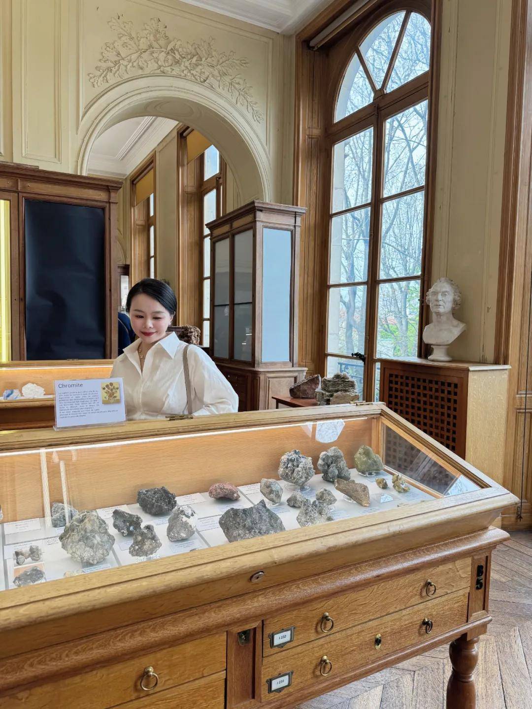 ���ڡ��˼��ɾ���������ű�����,���Ա�ʯΪʲô���˳���?