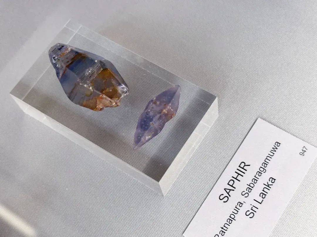 ���ڡ��˼��ɾ���������ű�����,���Ա�ʯΪʲô���˳���?