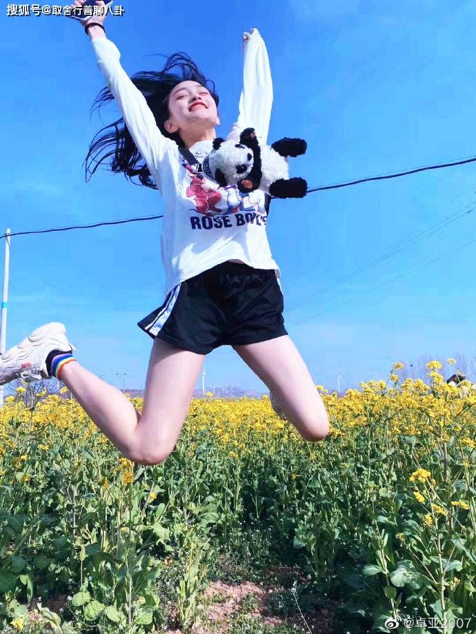 童星谢盈雪发文否认考试作弊,辟谣北电成绩被取消,晒出了成绩单