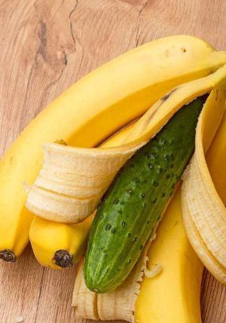 香蕉炒黄瓜的做法 黄瓜和香蕉能一起吃吗