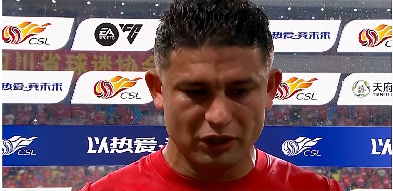 归化王牌满血爆发，赛后发声彰显好人品，直接把中国球迷感动哭了