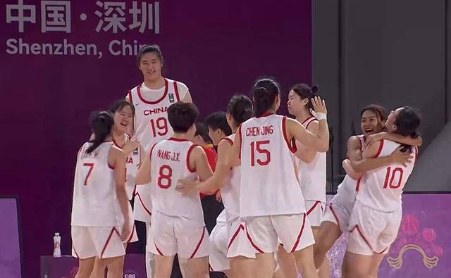 张子宇狂砍44+14，中国女篮大胜日本晋级出线