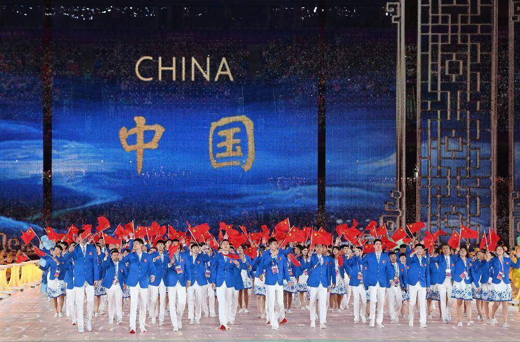太奇葩！中国女篮无缘奥运会开幕式，理由牵强，自行前往费用昂贵