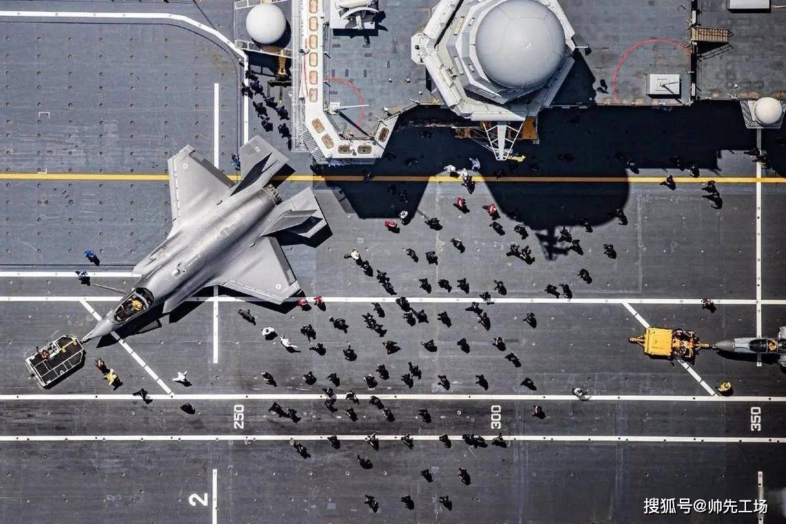 山东舰回防南海,美军航母一心只想快点走,叫来意大利航母扛大旗 山东舰回防南海,美军航母一心只想快点走,叫来意大利航母扛大旗