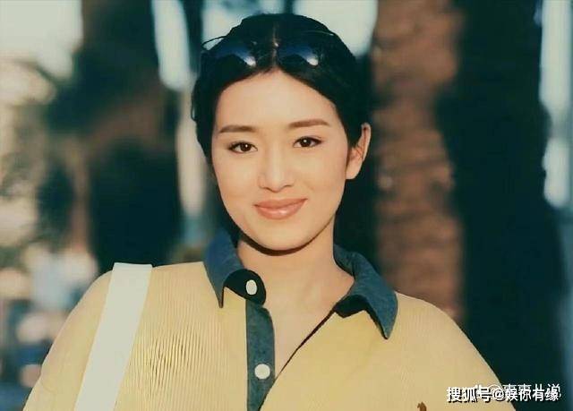 原创娱乐圈那些“从不脱腋毛”的绝世美女，活成了多少男人的梦想