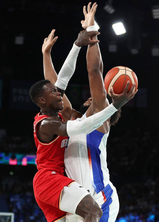 NBA职业联赛中文官网__实时赛程比分+球队资讯篮球比赛的十大规则要点