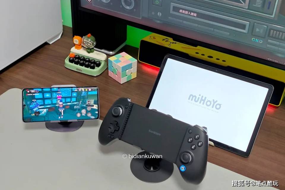 我愿称之为游戏手柄天花板，盖世小鸡G8+射手座上手体验