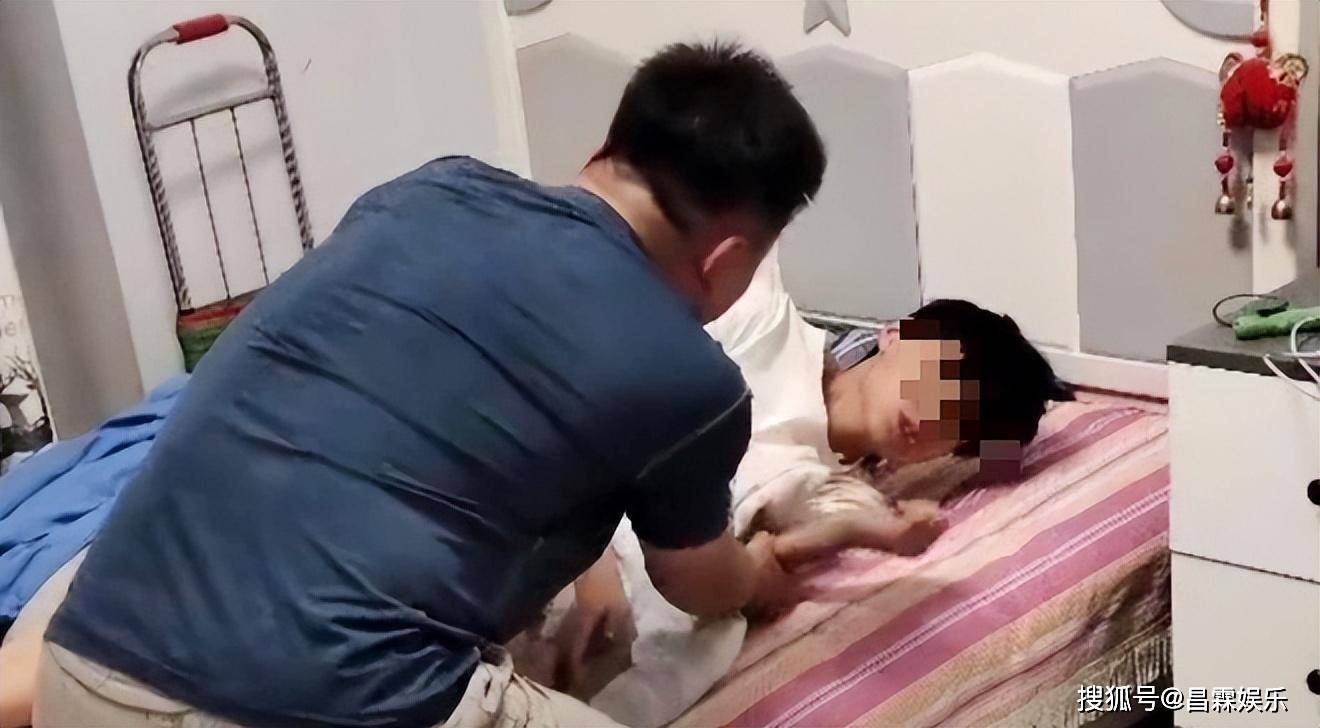 原创 云南男生考700分上北大被父亲暴揍,报警后才知道父亲的真实身份-云南考上北大的人有多少