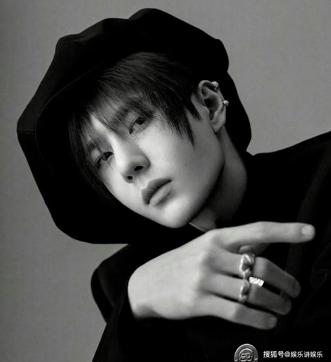 期待!王一博嘉人周年刊将发行!-王一博嘉年华舞蹈solo