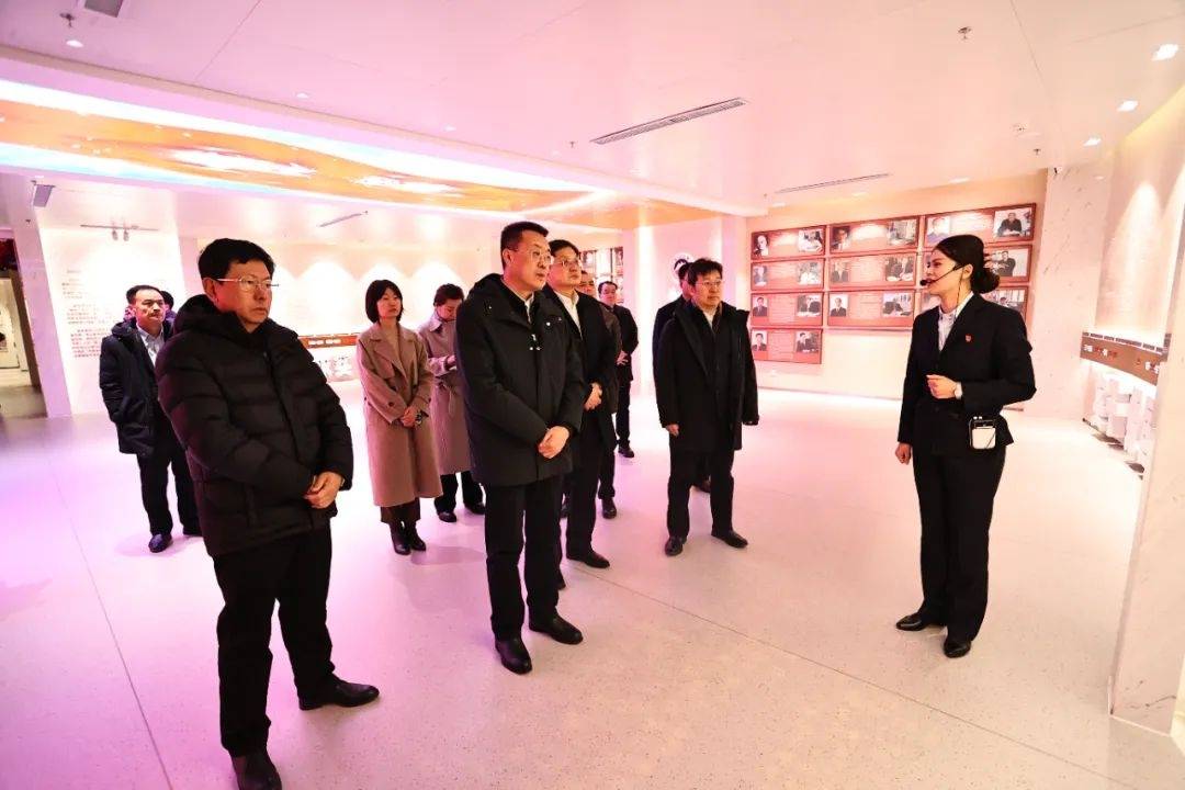盘锦市人民政府与东北大学在沈阳举行市校战略合作协议签约仪式