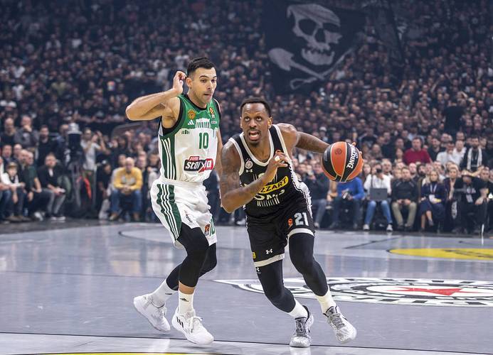 欧洲篮球联赛中文网__赛程比分+球队资讯+盘口分析巴塞罗那VS摩纳哥：欧篮联焦点之战即将上演