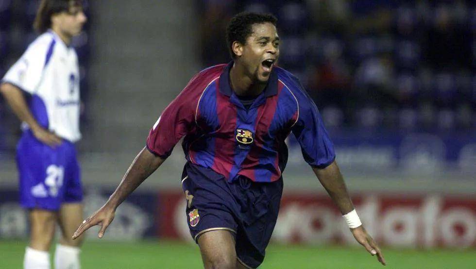 只不过，相比风光无限的球员时代，退役后的克鲁伊维特在教练岗位并没有