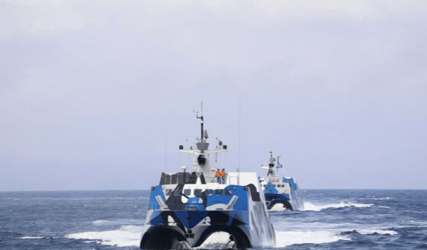 谈崩了？2国突然对华出手，美菲大军南海集结，南部战区深夜发声