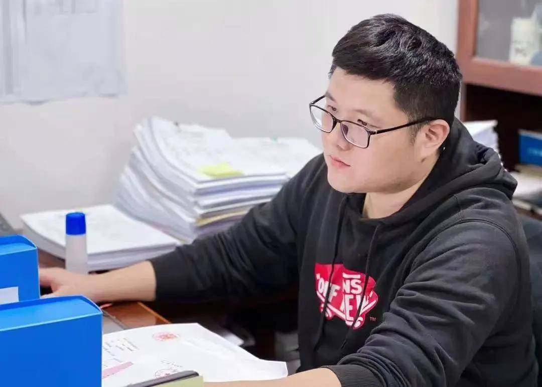 顾雷：以"三心"为笔 书写执行一线的为民答卷