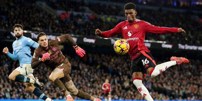 英超联赛免费高清直播+实时赛程+积分预测（2025赛季全覆盖）英超第31轮战况分析：曼联主教练争夺保帅位切尔西进攻信心高涨