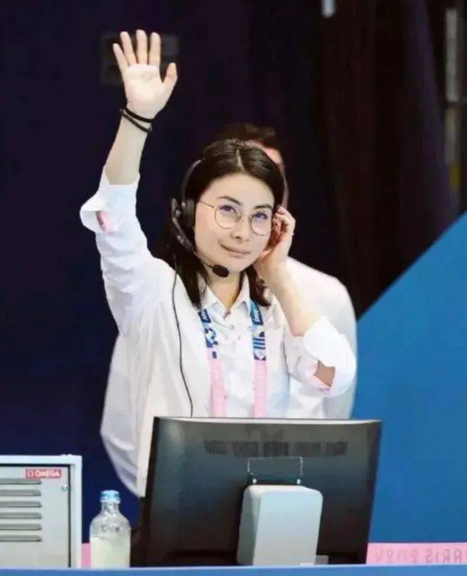 原创郭晶晶正式上任,亮相加拿大新职位,全红婵受益无穷