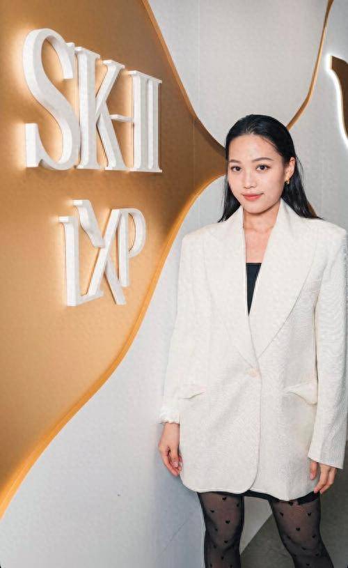 原创郭晶晶小3岁的小姑子，才是霍家长房最低调的真名媛千金