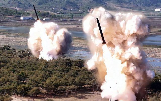 中方警告刚落地，美国便做危险动作，金正恩当即对百万朝军下令