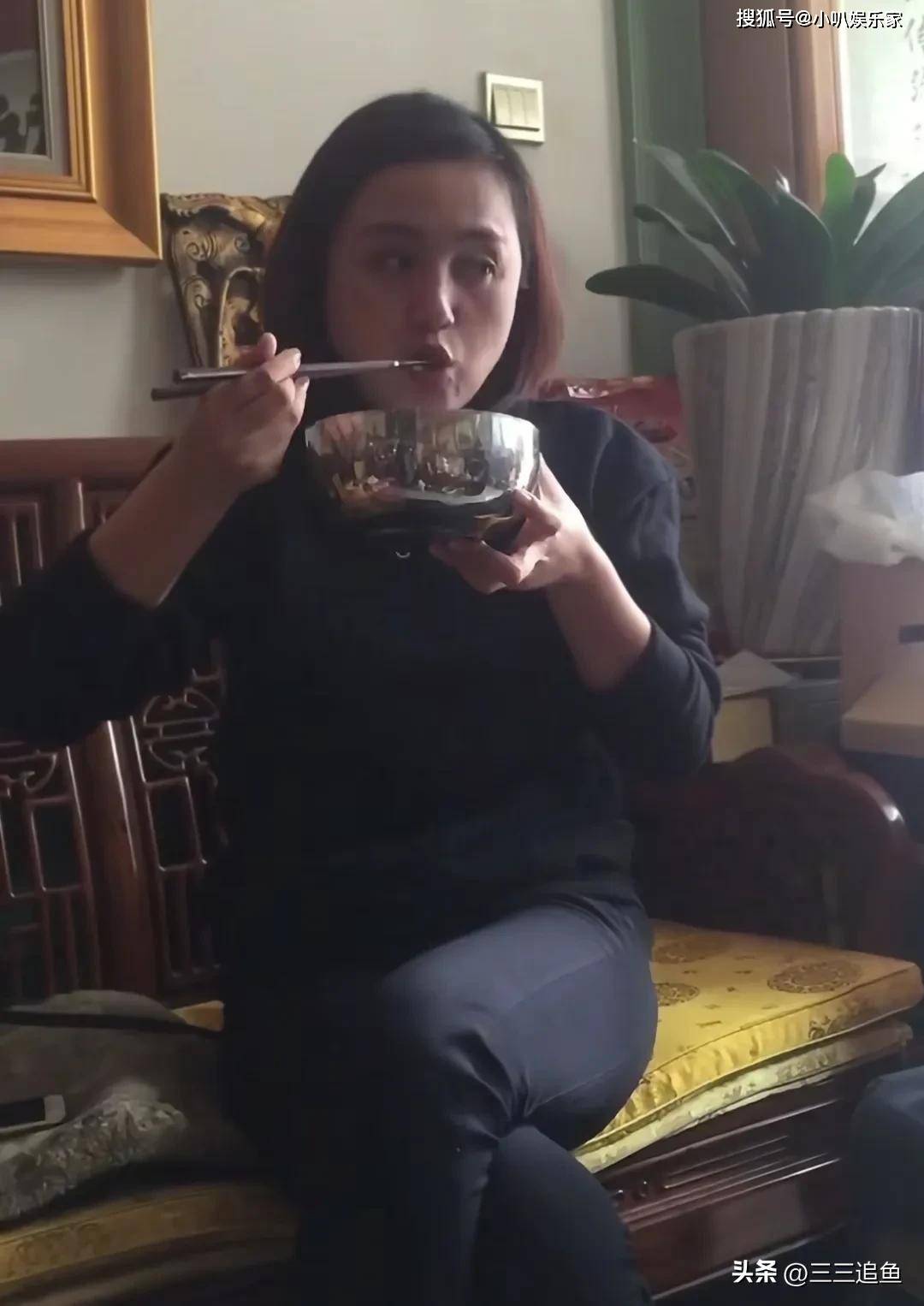 朱媛媛离世后，把父母女儿和猫留给了辛柏青，还给他一份特殊礼物