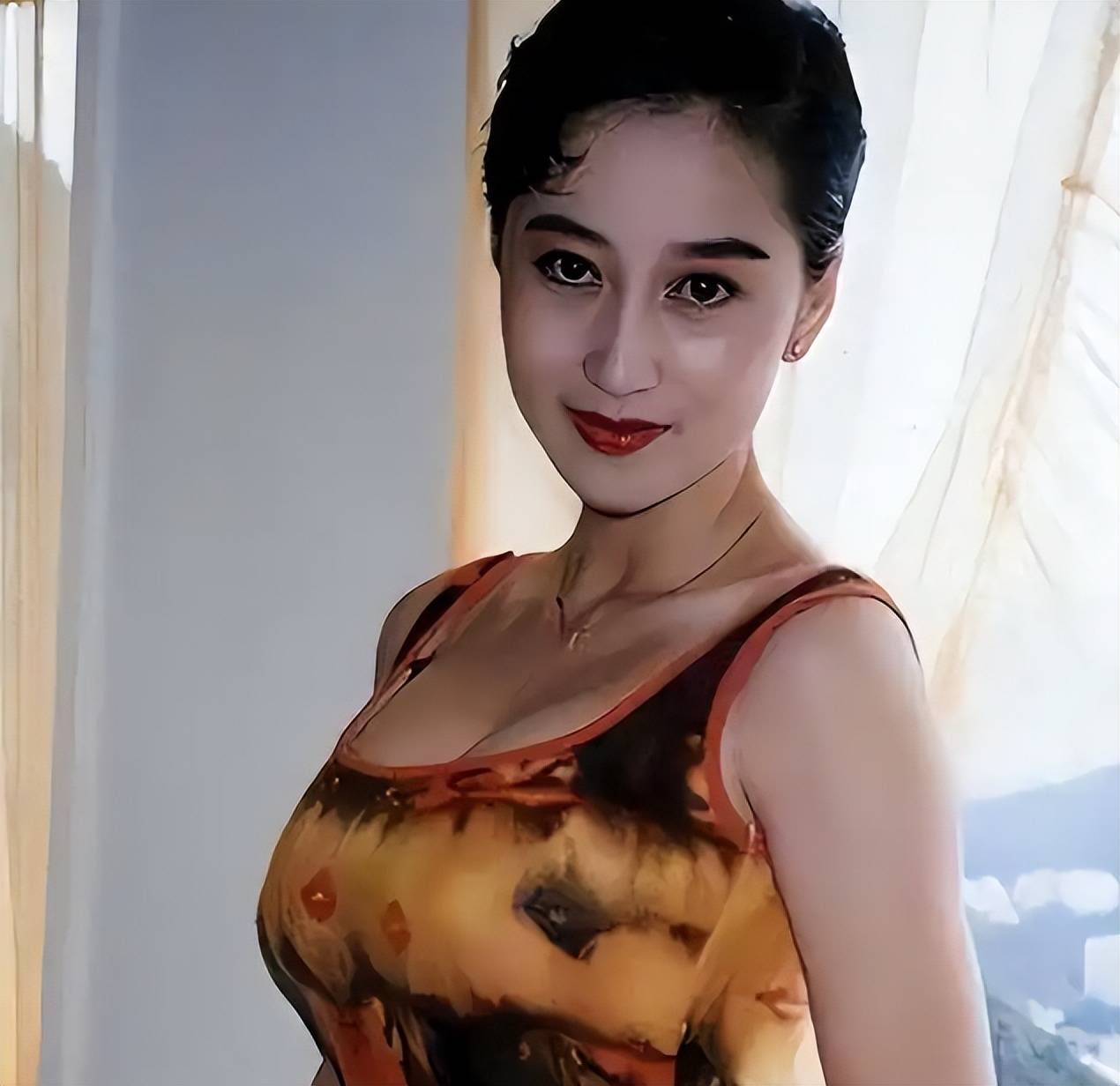 李连杰自称进入倒计时，重提当年港娱黑幕，要求利智日后低调行事