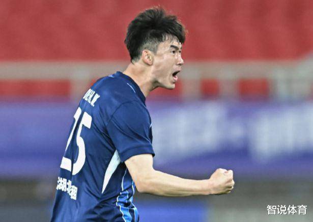 原创             男足27人集训名单尚漏遗珠，这几名球员也应该入选