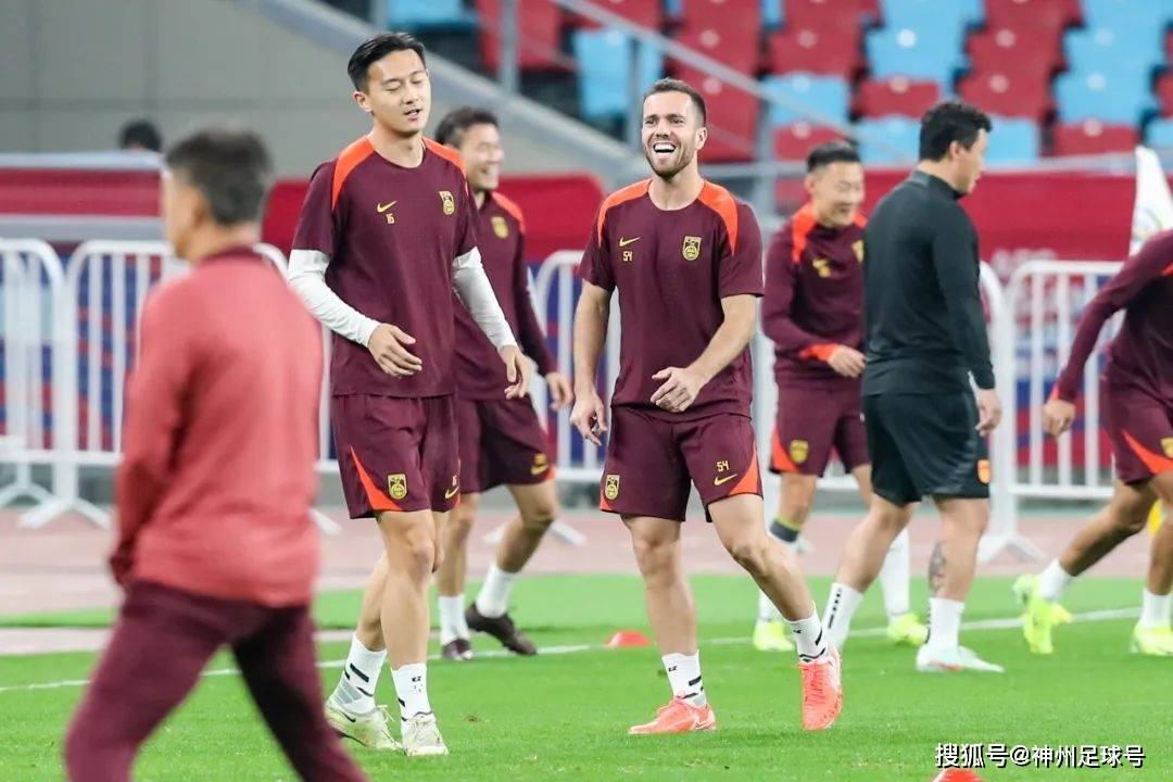 国足决战印尼，伊万暗藏战术大招，球员位置大洗牌？