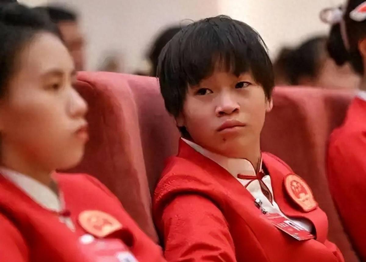 原创             陈芋汐与新搭档夺冠，彻底暴露全红婵困境，郭晶晶的话有人信了