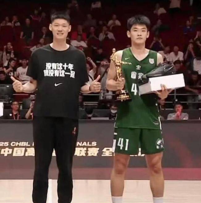 原创             广东休赛期有三把火，将破格提拔两大新王牌，杜锋徐杰摊牌