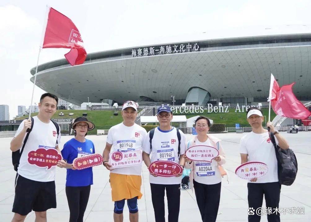 61岁李国庆被曝将二婚，女方长相优雅漂亮，和前夫育有两个女儿！
