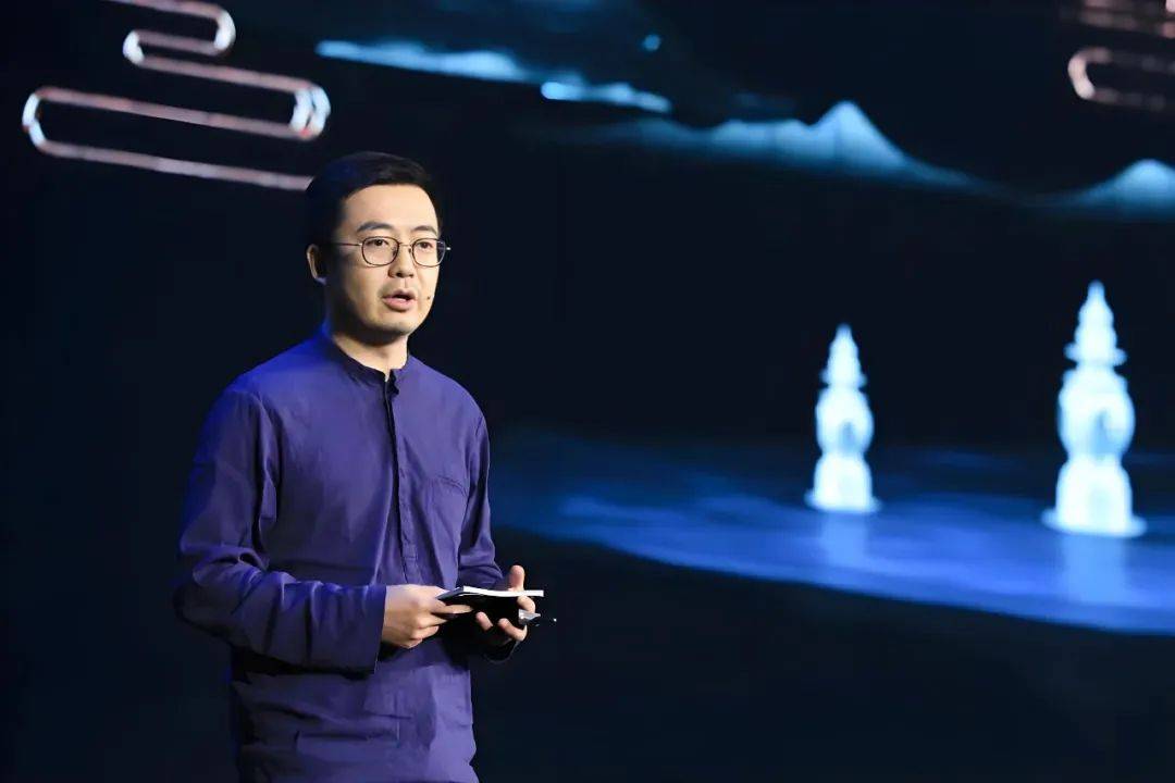 原创             刘强东给了蒋凡一些灵感