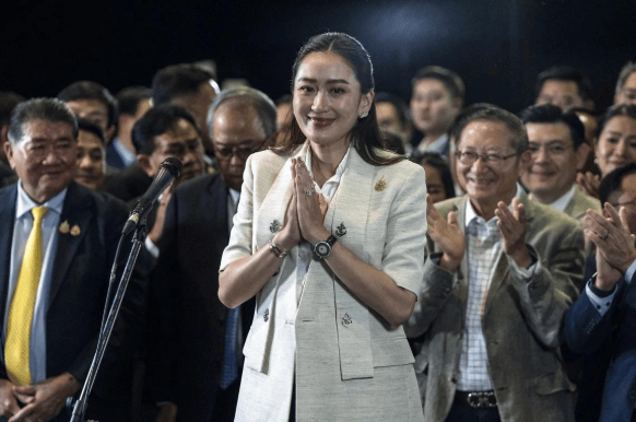 恩断义绝！泰柬高层彻底决裂，佩通坦出了一高招，获泰军方谅解
