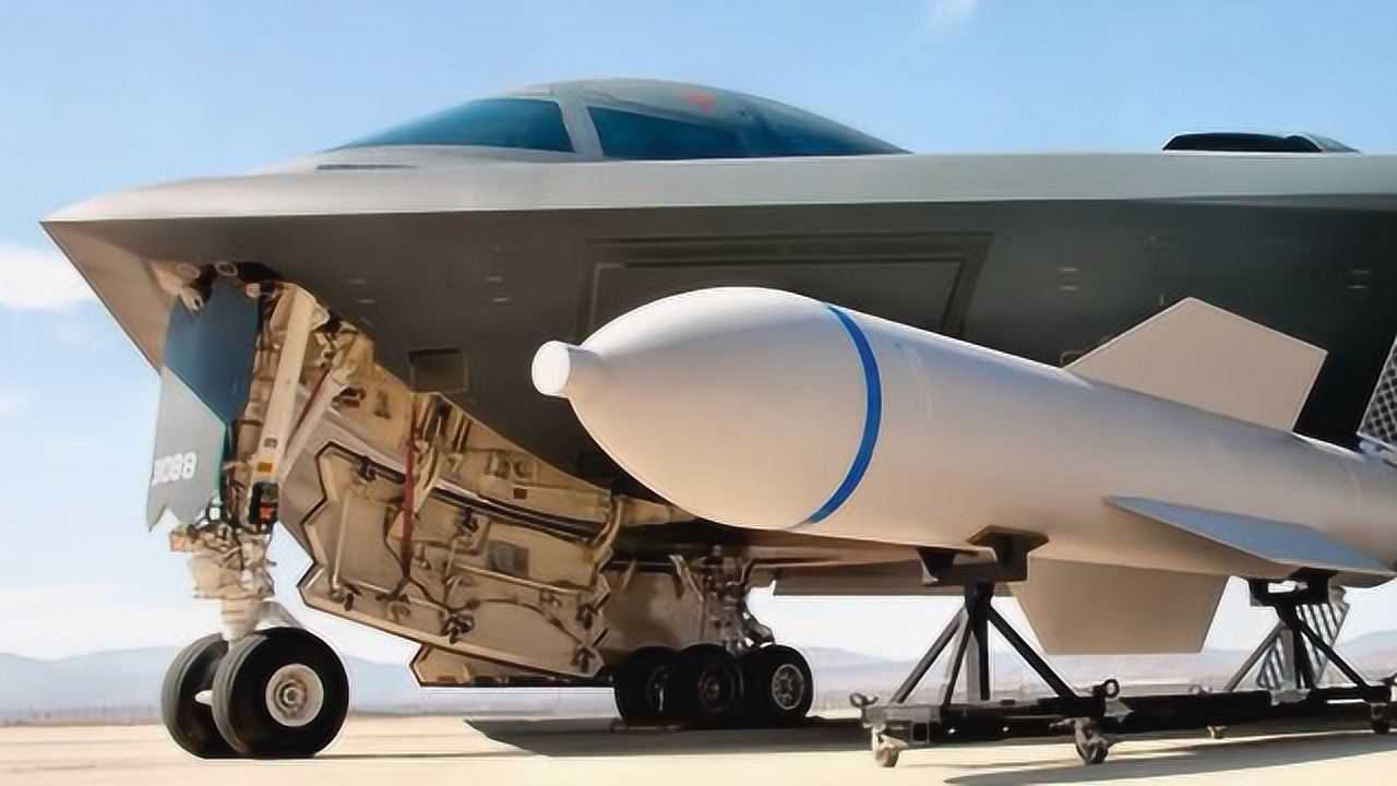 B-2轰炸机横跨4万公里，突袭伊朗，效果却一般：有可能只是作秀