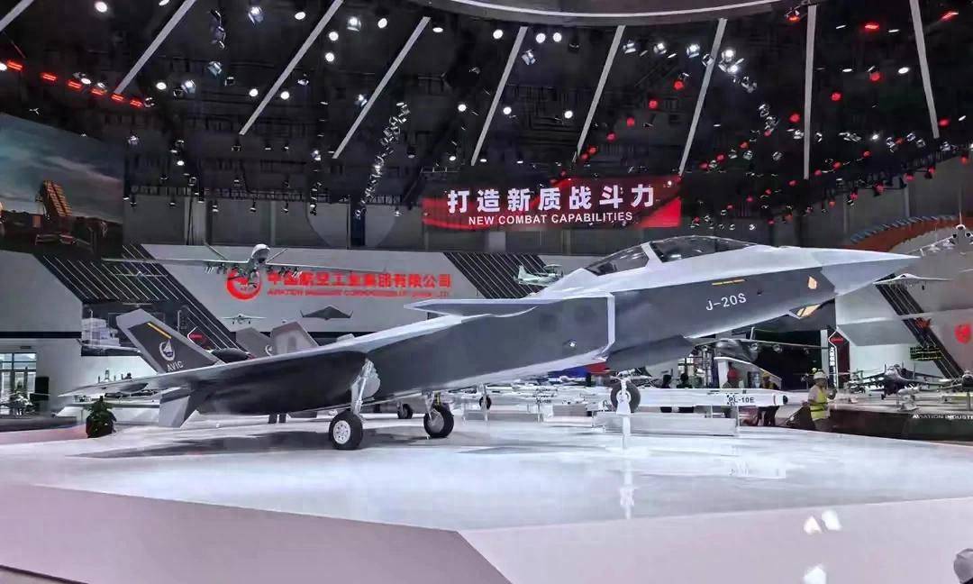 一机抵三机！歼-20S惊艳登场，世界首款5.5代战机或成空战指挥官？