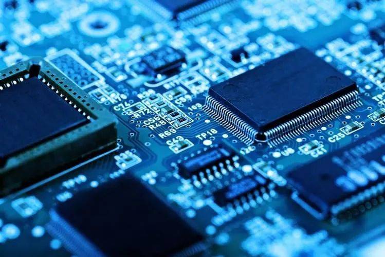 原创             一出手就是3440亿，中方全力冲刺光刻技术，日媒害怕：或将取代ASML