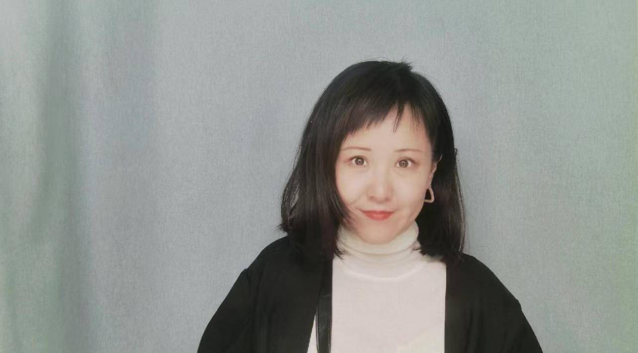 李菲菲鲁迅美术学院・东京艺术大学大学院双硕士毕业，并取得东京艺术大