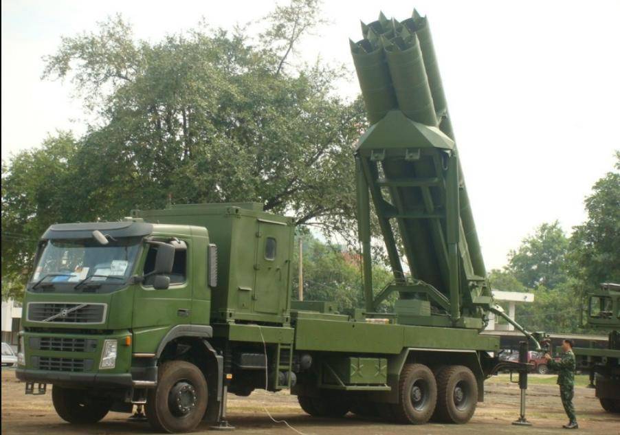 柬埔寨同时向中美通报战况，F-16被美国解锁，泰国拒绝第三方调停