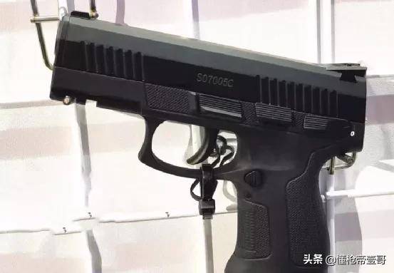国产新手枪曝光！而且一曝光就是3种型号？