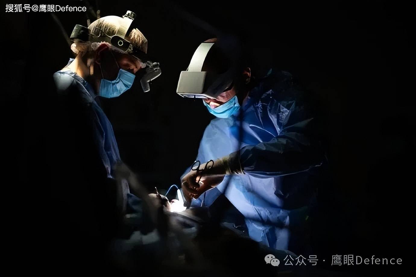 乌军伤员死亡率10%！欧洲最佳医务兵，奖励一把大宝剑