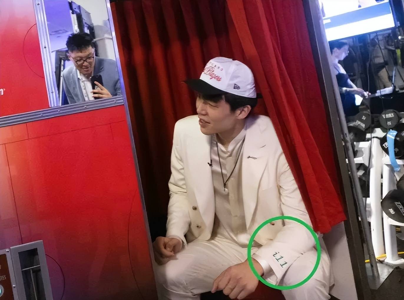 原创             杨瀚森迎接新挑战！与女友结束新疆之旅 将赴美参加开拓者短训营