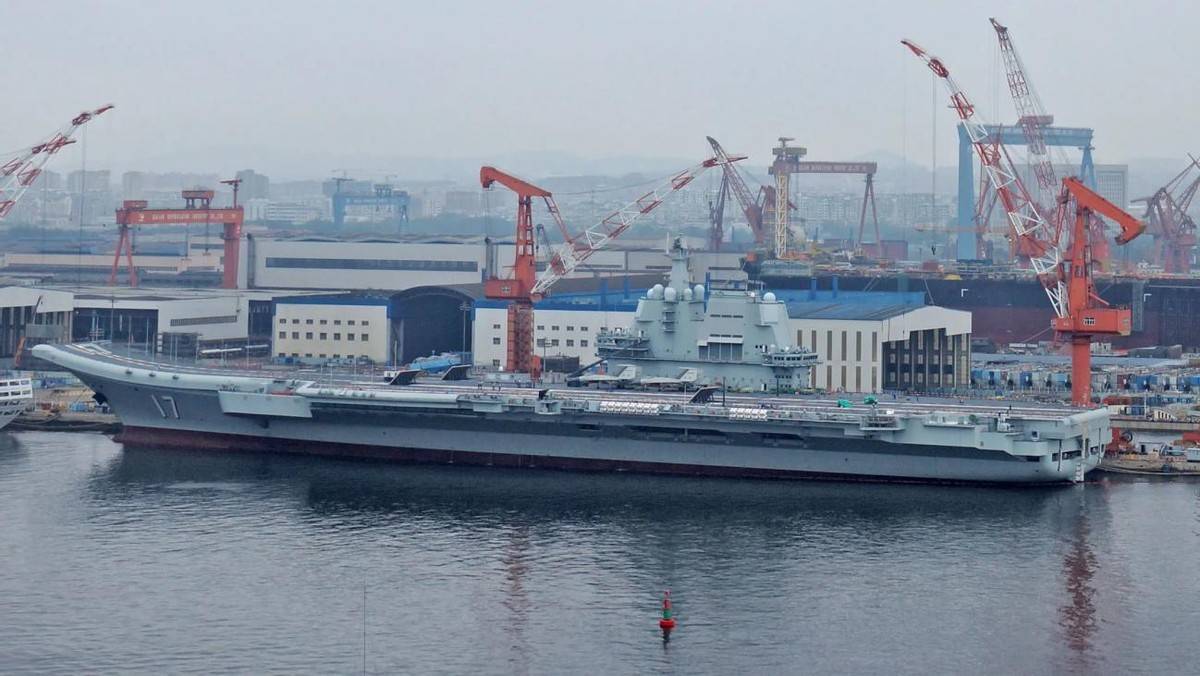 不对劲！湖北舰悄然入列南海舰队，四川舰和福建舰又该如何分配？