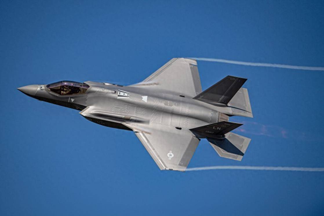 印度拒购F-35引爆军购地震！苏-57低价转让暗藏玄机？