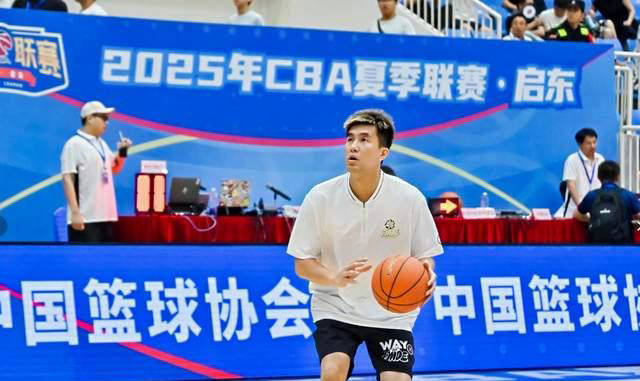 广州男篮连胜NBA职业联赛中文官网__实时赛程比分+球队资讯郭艾伦免战19岁小将表现亮眼