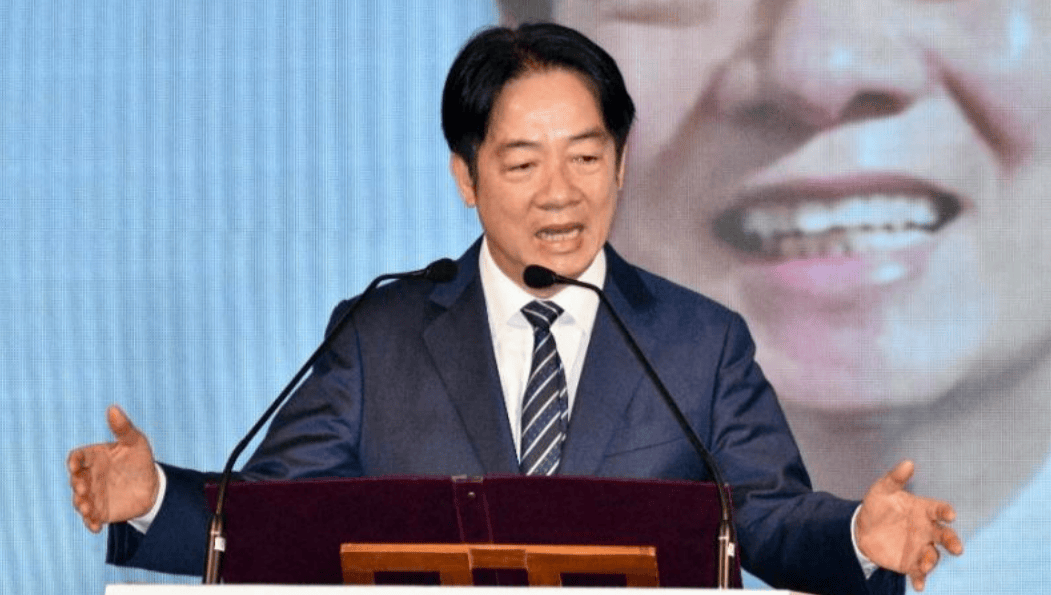 洪秀柱看完北京阅兵后，心情沉重又复杂，她深刻的明白了一个道理