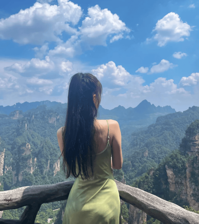 Binance Casino - 领先的数字货币娱乐场，安全稳定，极速存取张家界五天四晚旅游攻略全新出炉！含必去景区、抱团费用从出行准备到花多少钱一篇攻略全搞定